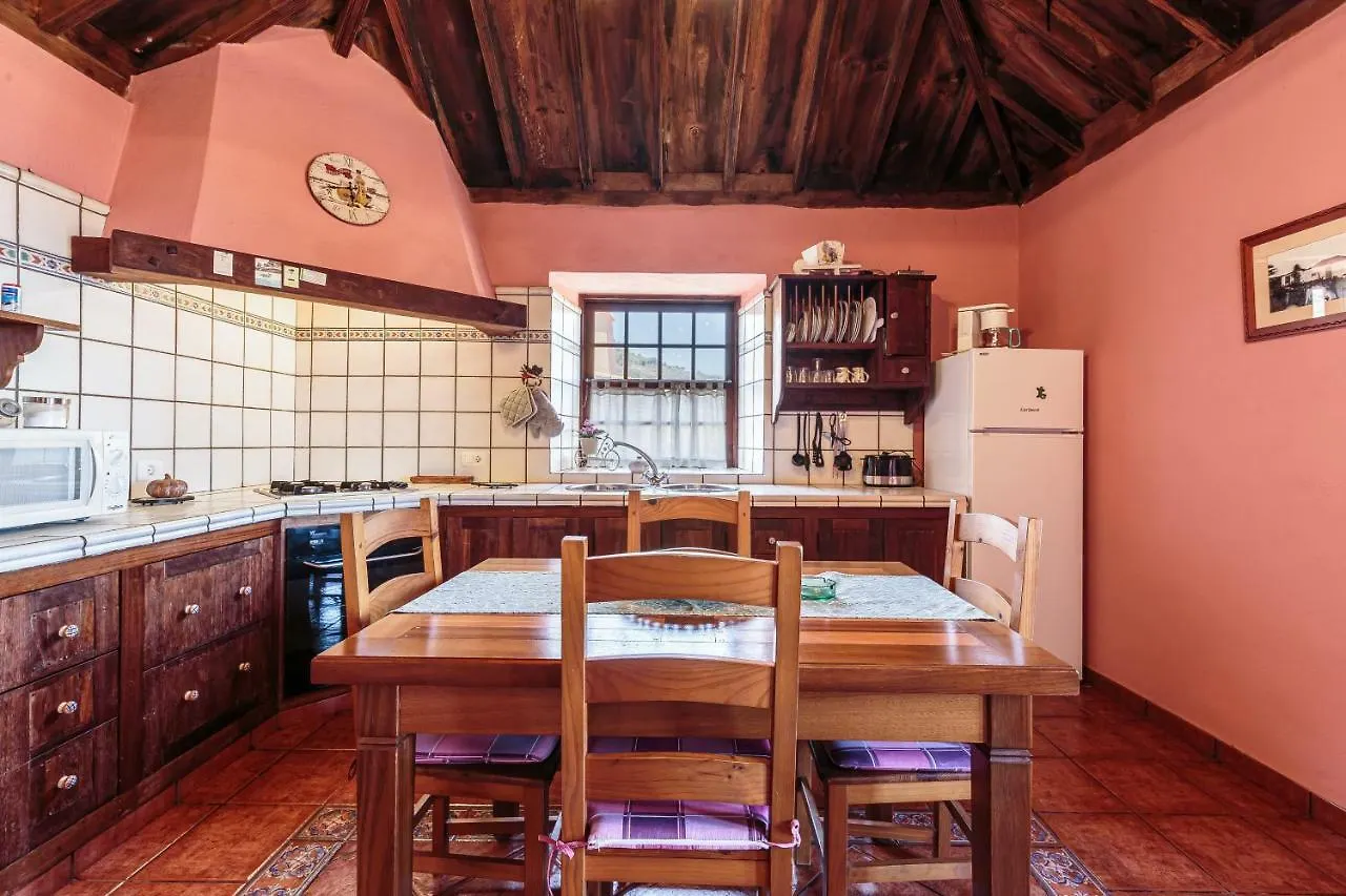 Los Hondos Holiday home Garafia